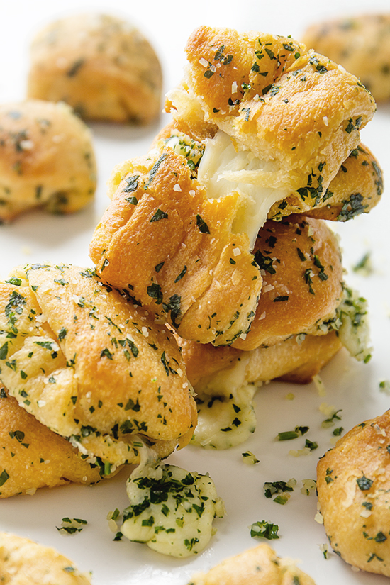 Cheesy Crescent Roll Garlic Knots - Wellness by Kay