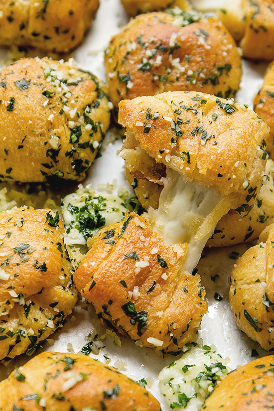 Cheesy Garlic Stuffed Crescent Rolls