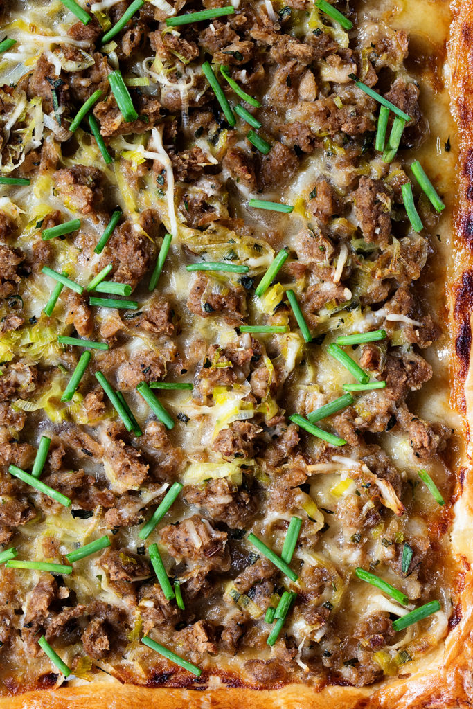 sausage-and-leeks-puff-pastry-pizza-real-food-by-dad