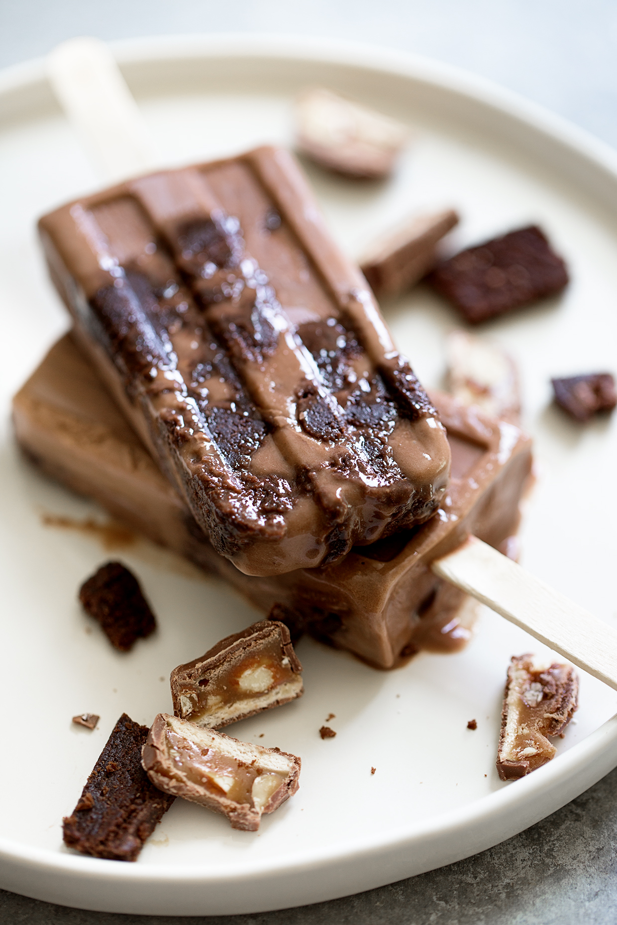 Snickers and Brownie Pudding Pops - Real Food by Dad