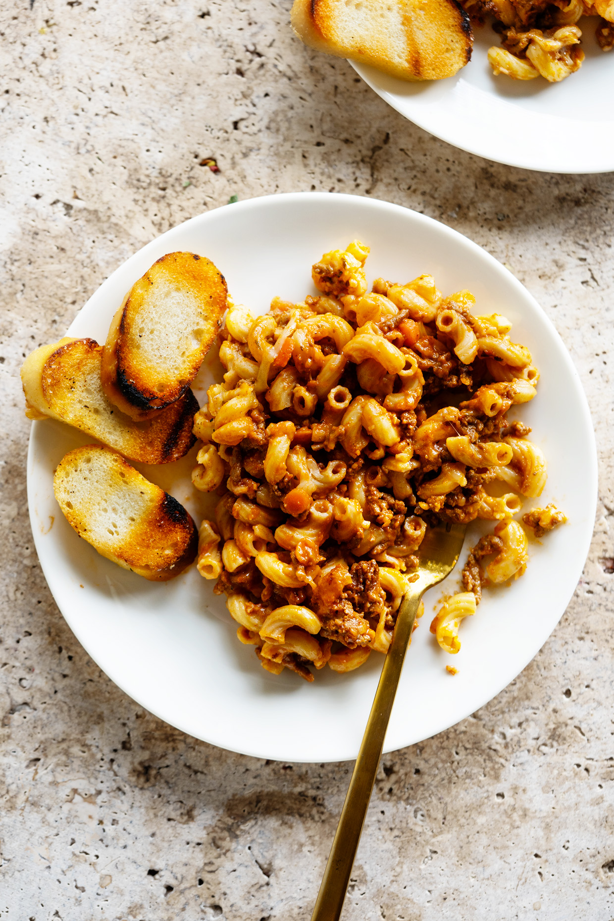 Sloppy Joe Casserole ~ A freezer friendly meal you can make ahead of time and bake when ready to serve. 