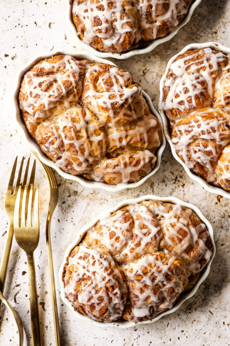 cinnamon roll french toast