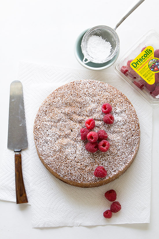 Easy Raspberry Cake