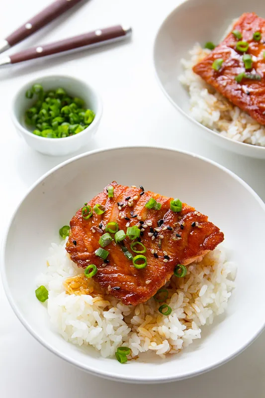 Teriyaki Salmon Rice Bowls (Meal Prep) - fed by sab